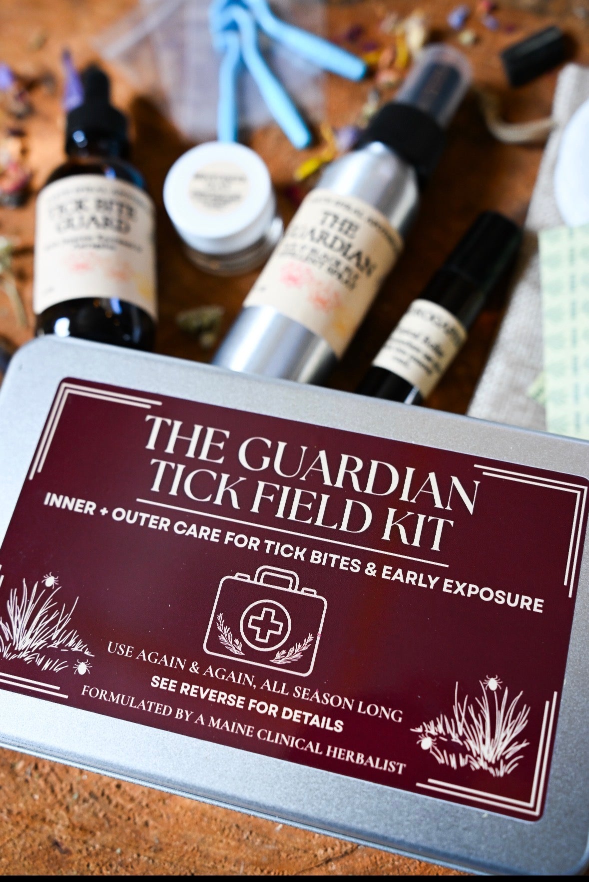 THE GUARDIAN- Tick Field Kit